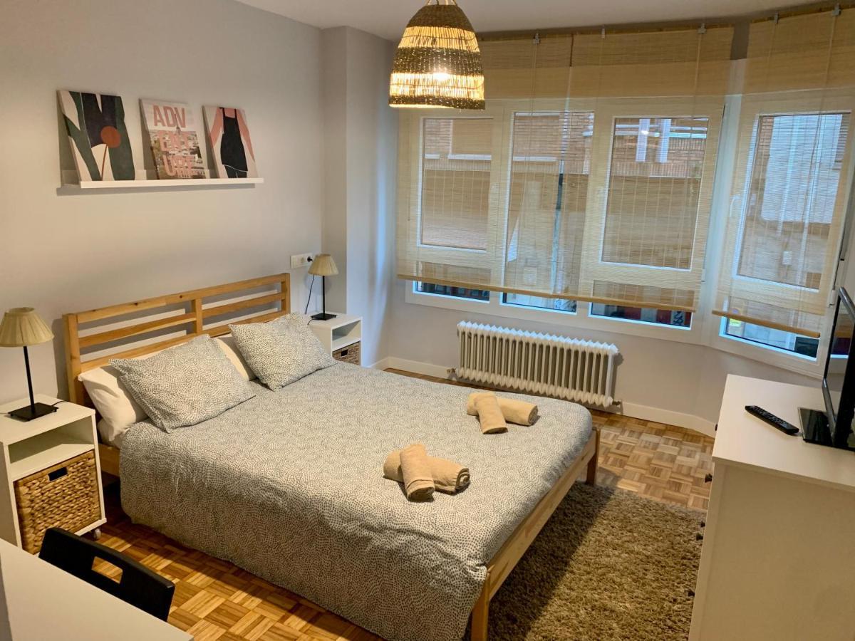 Con Garaje A Un Paso De La Playa Apartamento